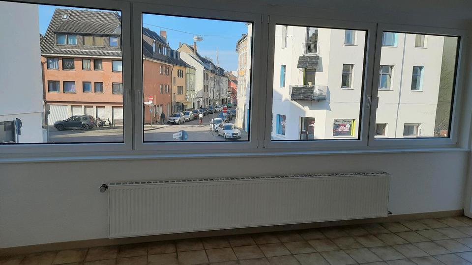 Etagenwohnung Bonn Dottendorf - 2 Zimmer, 115 m&sup2;, 1.500&euro; | Angebot:26579695