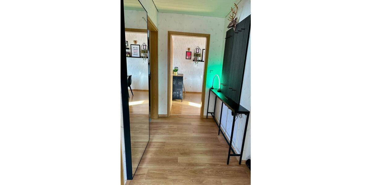 Etagenwohnung Troisdorf Bergheim - 3 Zimmer, 87 m&sup2;, 125&euro; | Angebot:23511560