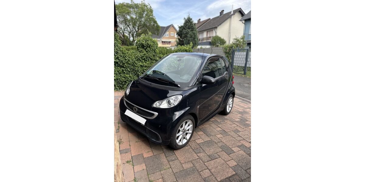 Smart ForTwo 124.334 km 6.299 &euro; Niederkassel 53859