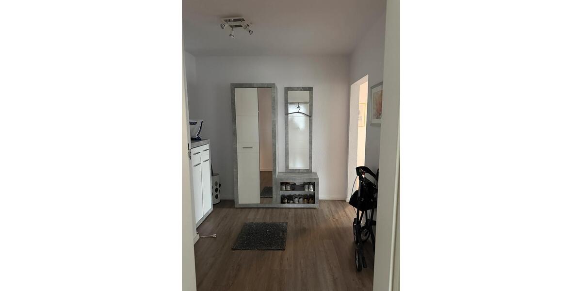 Etagenwohnung Troisdorf Altenrath - 3 Zimmer, 82 m&sup2;, 1.120&euro; | Angebot:25887371