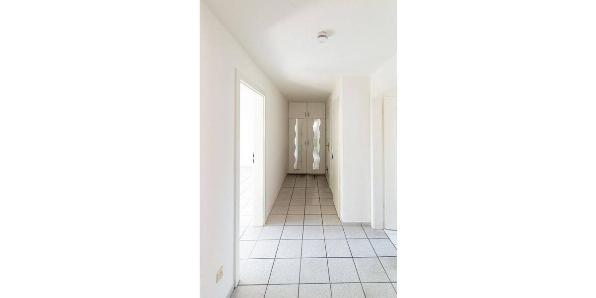 Etagenwohnung Leverkusen Hitdorf - 3 Zimmer, 78 m&sup2;, 219.000&euro; | Angebot:26102921