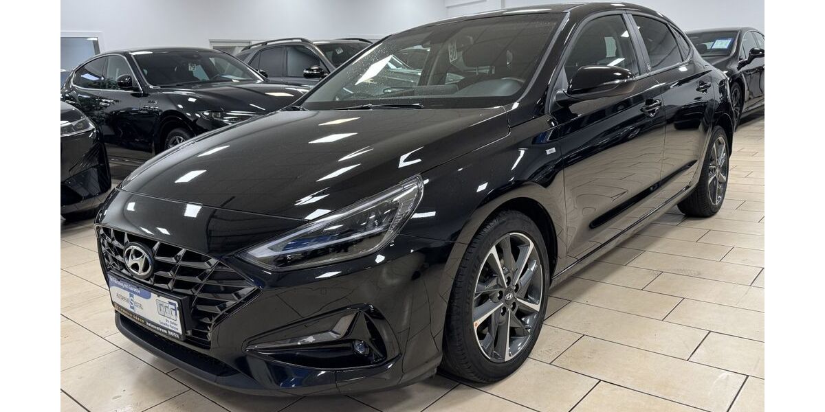 Hyundai i30 59.958 km 17.500 &euro; Bonn 53227