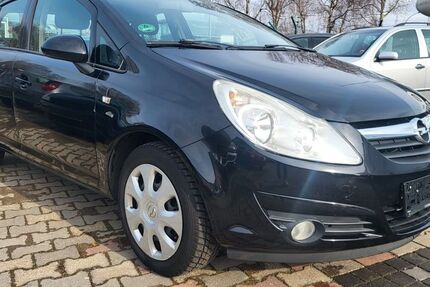 Opel Corsa 184.512 km 1.990 &euro; Köln 51107