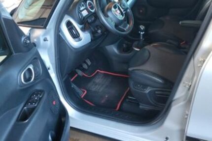 Fiat 500L 150.000 km 5.199 &euro; KÖLN 50678