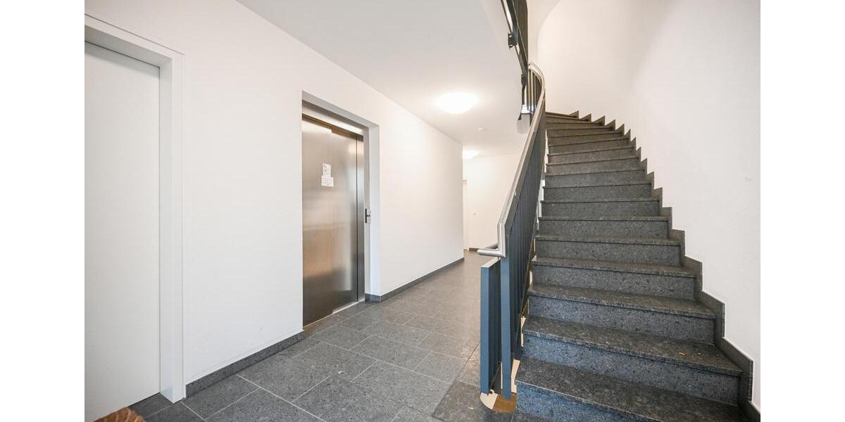 Erdgeschoßwohnung Bonn Poppelsdorf - 1 Zimmer, 38 m&sup2;, 775&euro; | Angebot:25699137