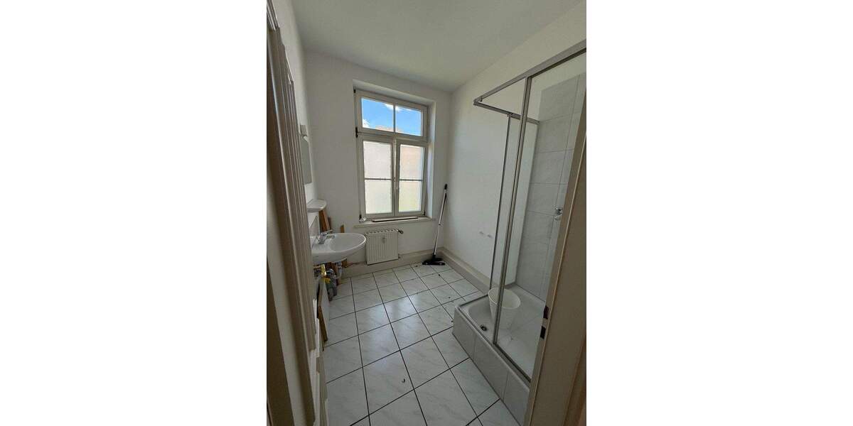 Etagenwohnung Bonn Zentrum - 3 Zimmer, 80 m&sup2;, 1.350&euro; | Angebot:25676144