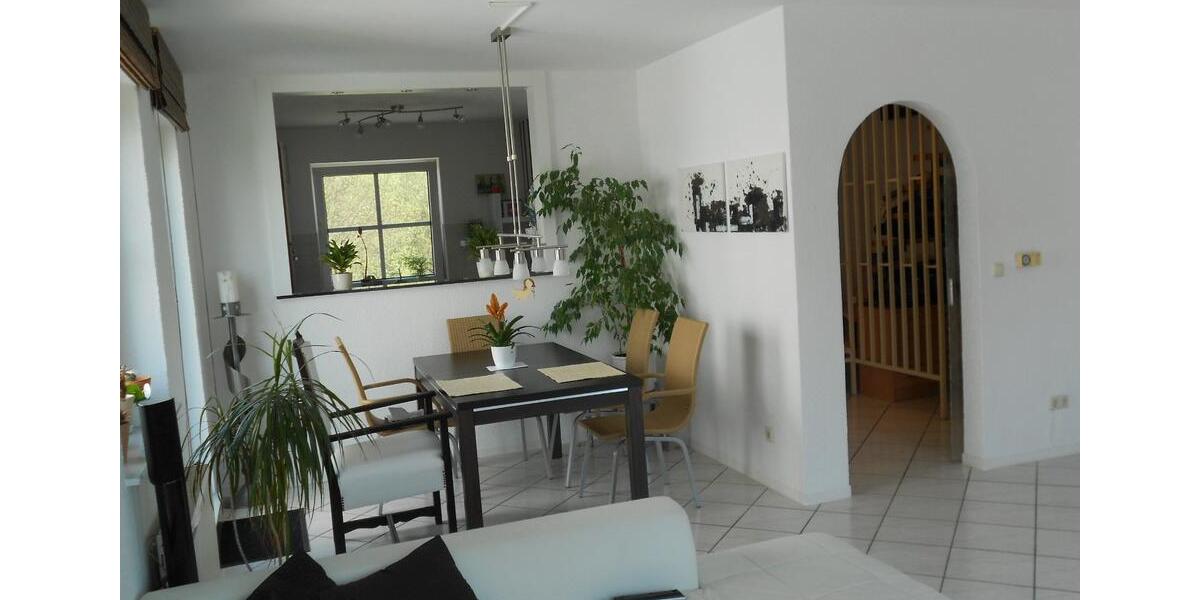 Maisonettenwohnung Erftstadt - 3 Zimmer, 82 m&sup2;, 225.000&euro; | Angebot:26994424