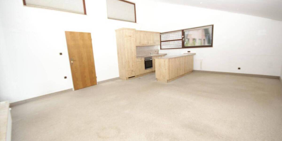 Etagenwohnung Köln Wahn - 4 Zimmer, 88 m&sup2;, 750&euro; | Angebot:26642082