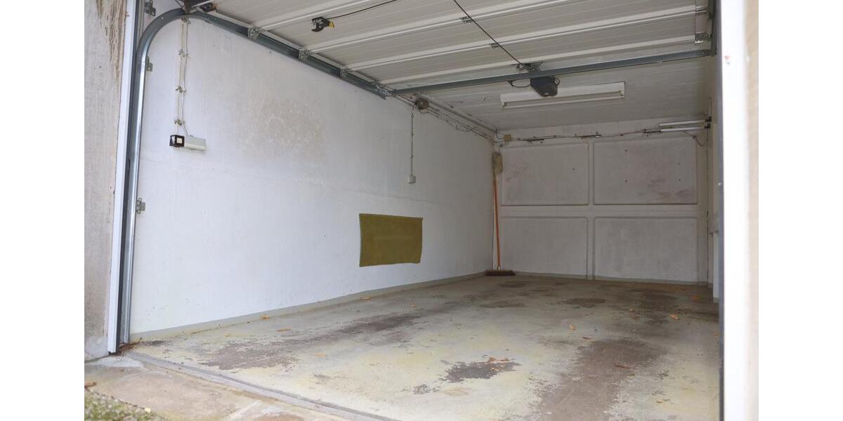 Etagenwohnung Erftstadt - 2 Zimmer, 69 m&sup2;, 210.000&euro; | Angebot:25892528