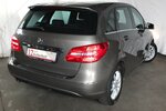 Mercedes-Benz B 180 NAVI EINPARKHILFE SHZ START-STOP 133.214 km 8.998 &euro; Köln 50858