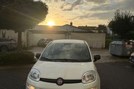 Fiat Panda 61.752 km 7.700 &euro; Troisdorf 53840