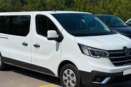 Renault Trafic 12.200 km 38.450 &euro; Düren 52355