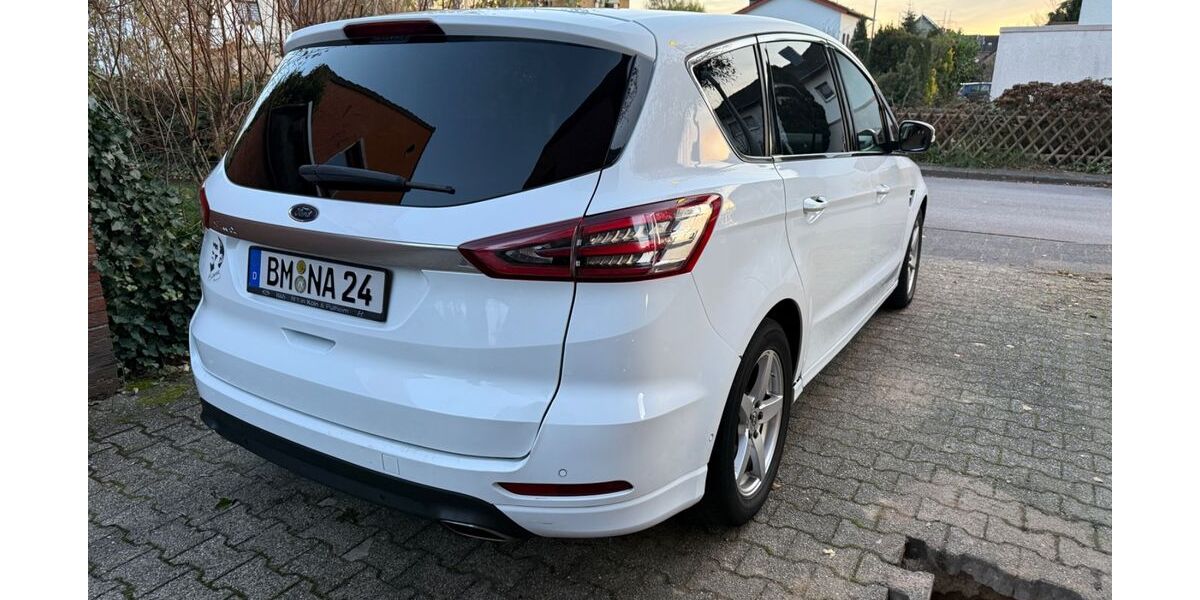 Ford S-Max 180.000 km 10.000 &euro; Pulheim 50259