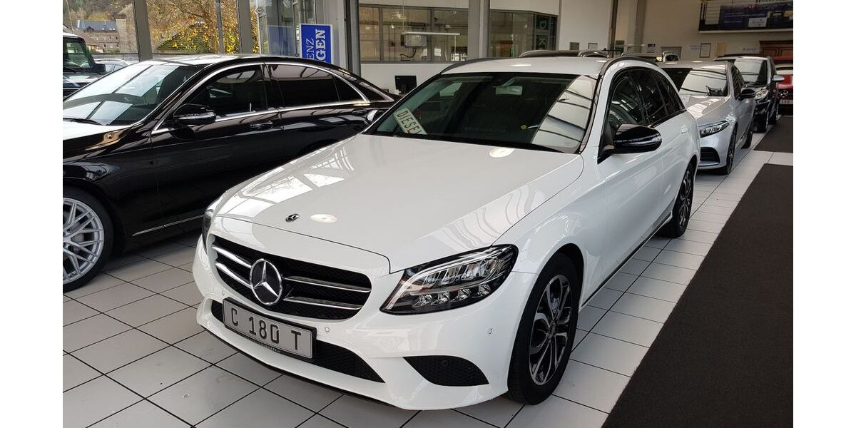 Mercedes-Benz C 180 74.063 km 23.900 &euro; Lohmar 53797