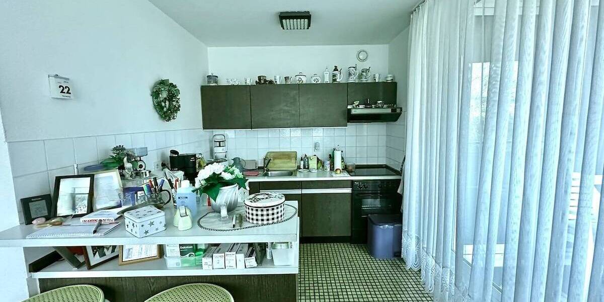 Etagenwohnung Köln Niehl - 2 Zimmer, 72 m&sup2;, 279.000&euro; | Angebot:26672409