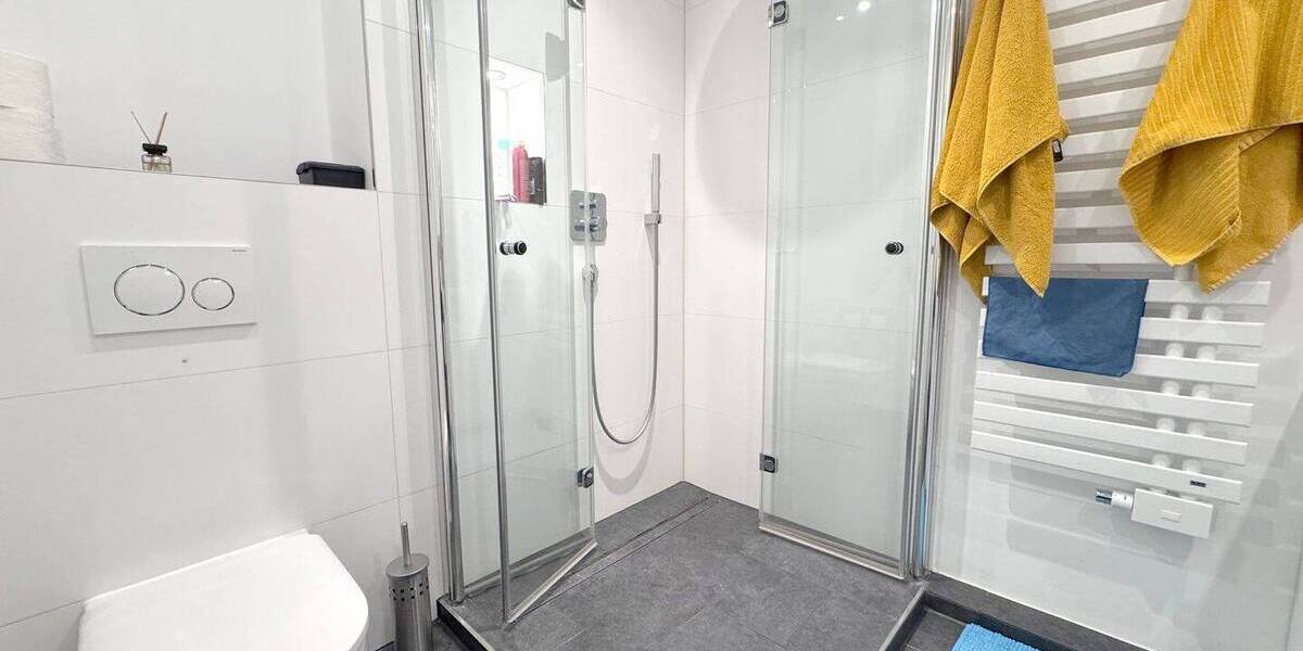 Etagenwohnung Bonn Zentrum - 3 Zimmer, 102 m&sup2;, 449.000&euro; | Angebot:25678046