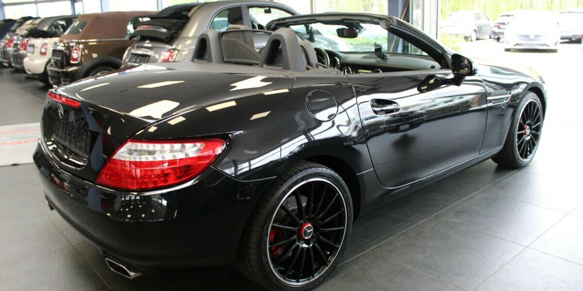 Mercedes-Benz SLK 200 BlueEFFICIENCY 83.438 km 15.980 &euro; Euskirchen 53881