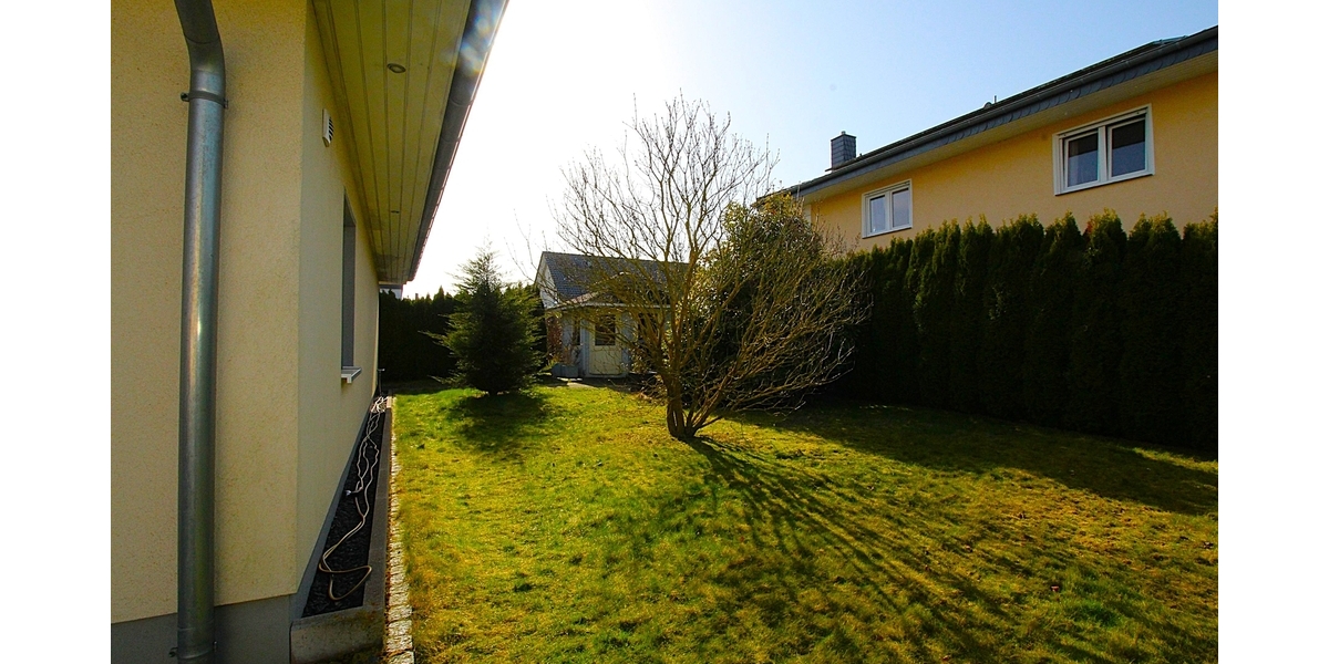 Treppensteigen war gestern! Top gepflegter, nahezu neuwertiger Bungalow auf schönem Sonnengrundstück! - Einfamilienhaus Weilerswist | Angebot:25920136