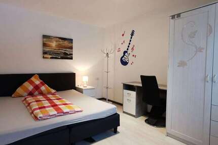 Zimmer Köln Grengel - 2 Zimmer, 1.700&euro; | Angebot:22847155