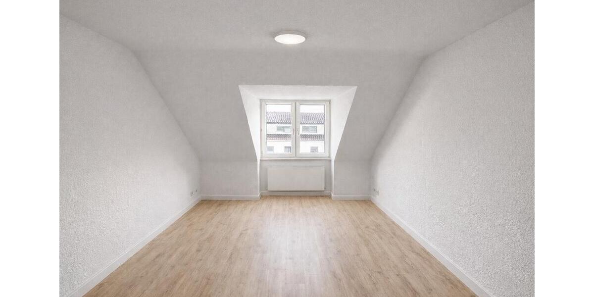 Dachgeschoßwohnung Frechen - 3 Zimmer, 57 m&sup2;, 205.200&euro; | Angebot:26040921