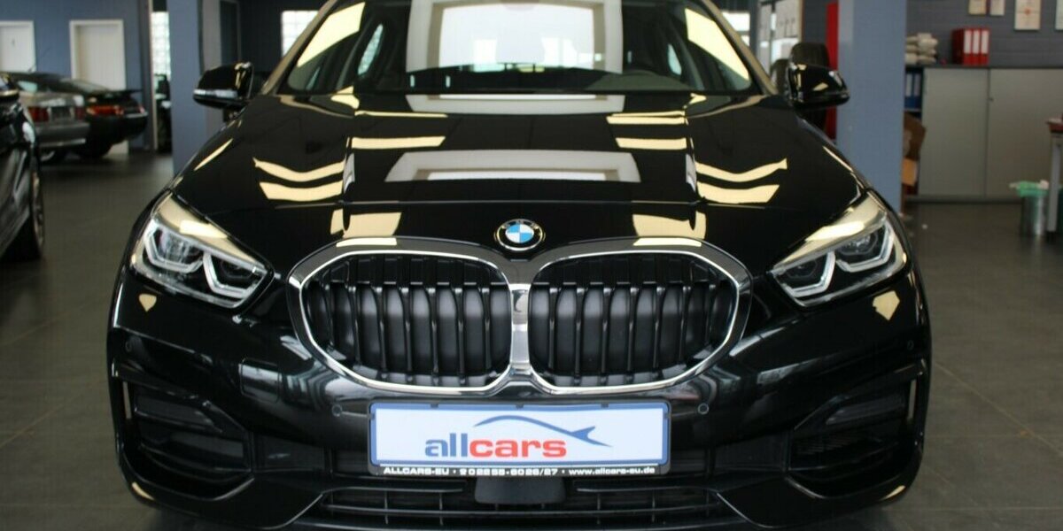 BMW 120i Aut. Sport Line 25.020 km 24.980 &euro; Euskirchen 53881