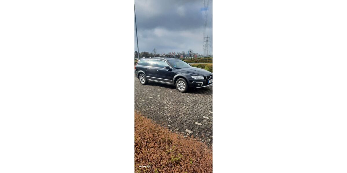 Volvo XC70 147.707 km 16.000 &euro; KÖLN 51145
