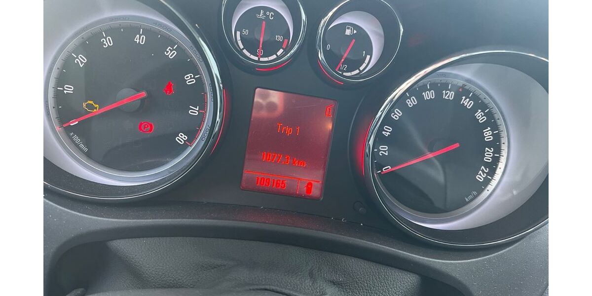 Opel Meriva 108.769 km 5.500 &euro; Köln 50672