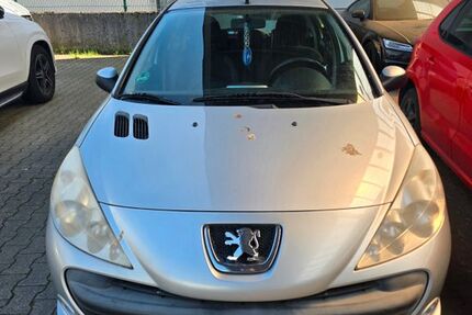 Peugeot 206 157.590 km 2.500 &euro; Gremberghoven 51149