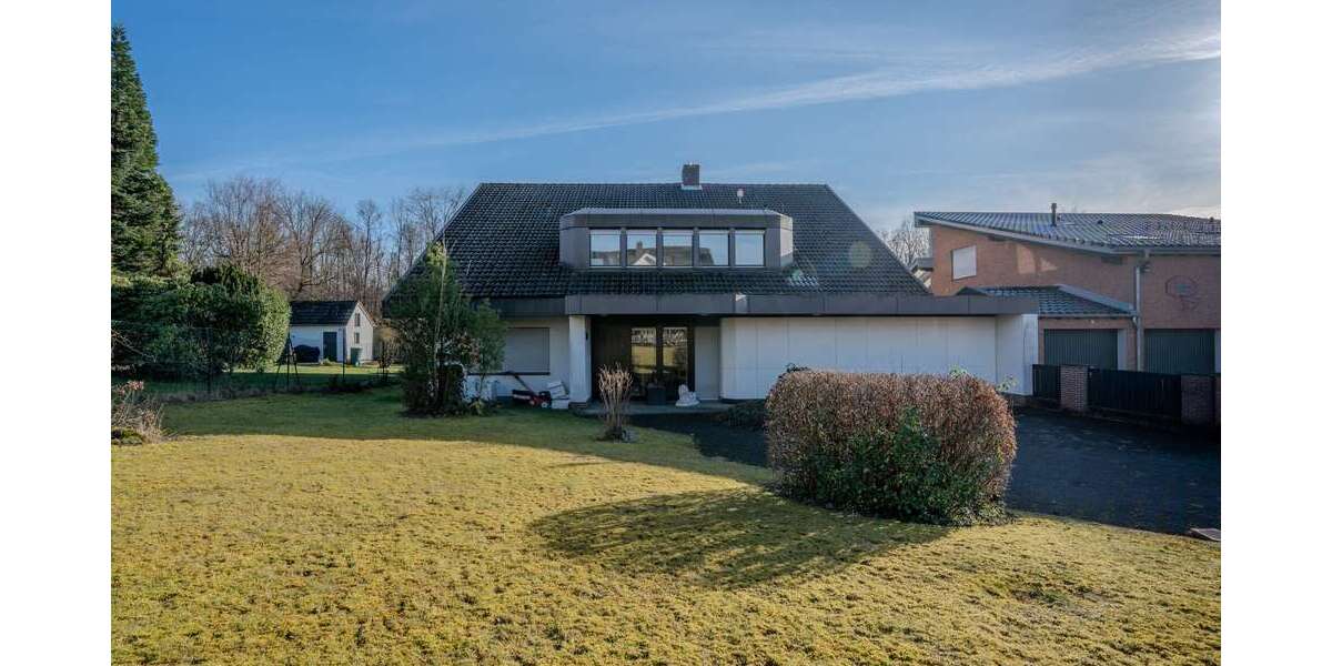 Einfamilienhaus Lohmar - 8 Zimmer, 290 m&sup2;, 979.000&euro; | Angebot:25158533