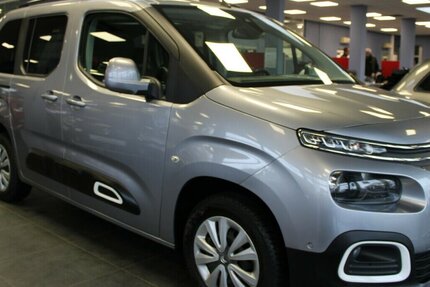 Citroen Berlingo M BlueHDi EAT8 Shine Panorama - Navi 82.816 km 18.980 &euro; Euskirchen 53881