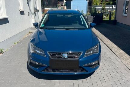 Seat Leon 58.624 km 11.650 &euro; Swisttal 53913