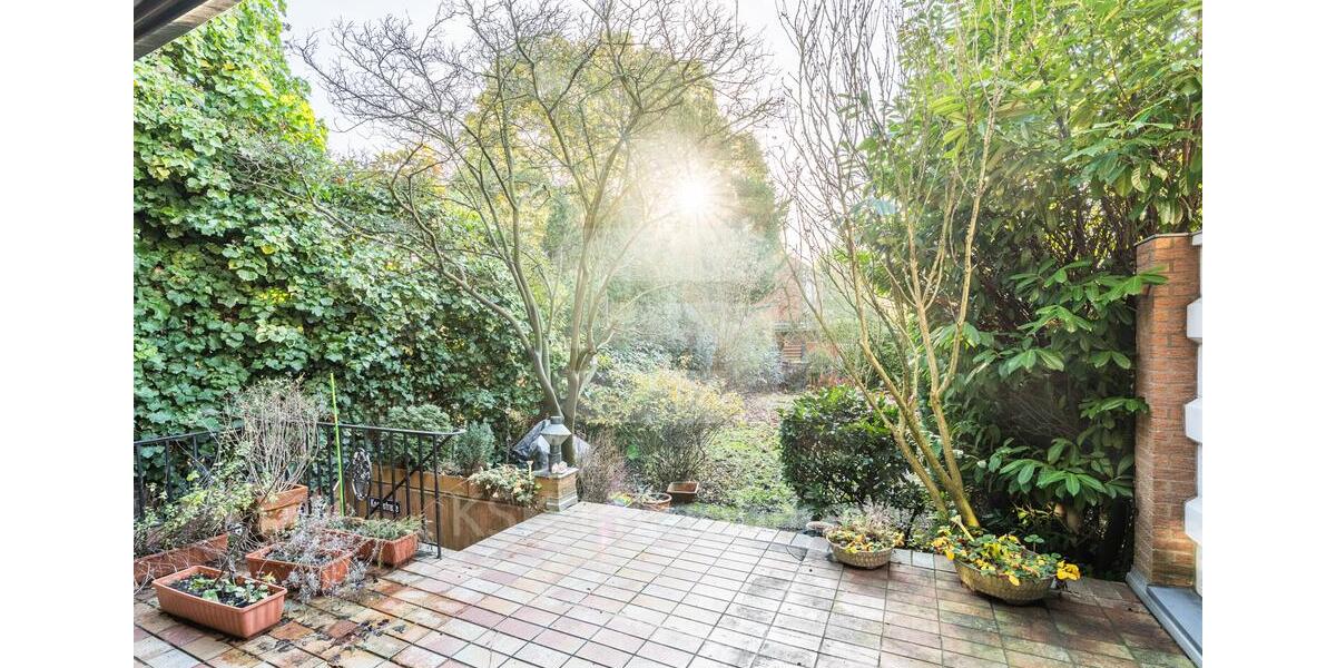 Reihenhaus Hürth - 5 Zimmer, 187 m&sup2;, 2.100&euro; | Angebot:24506717