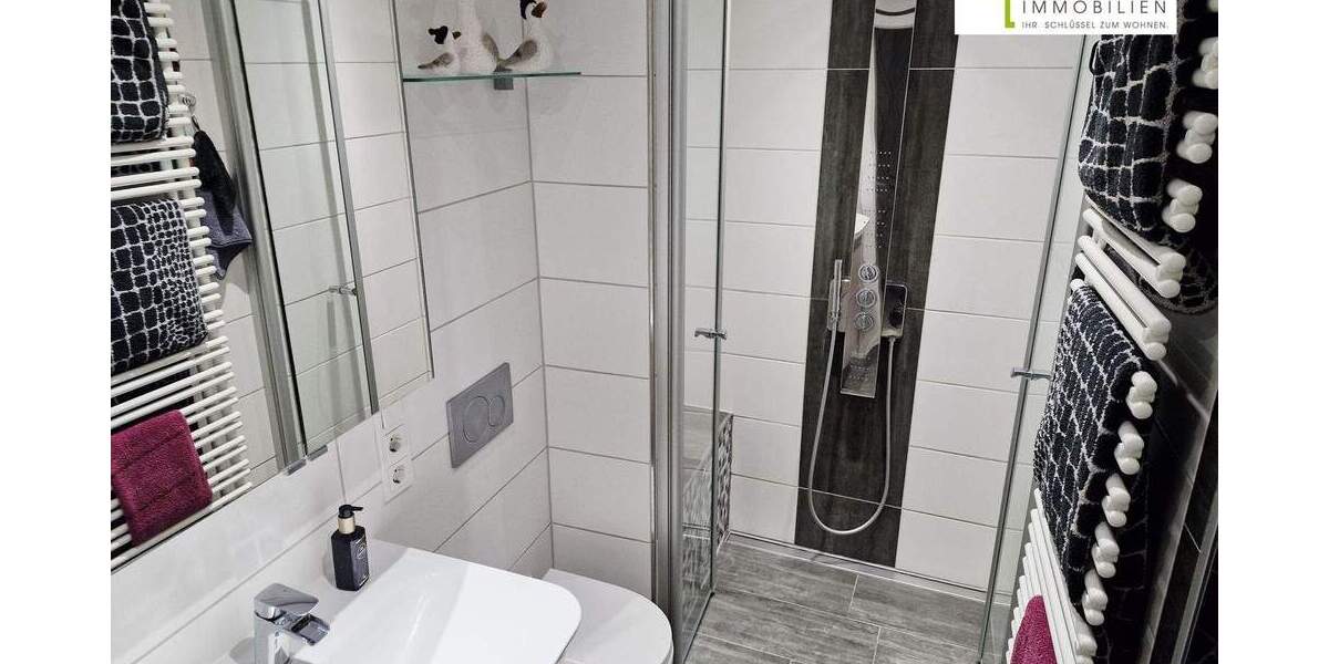 Einfamilienhaus Siegburg / Stallberg Stallberg - 9 Zimmer, 203 m&sup2;, 499.000&euro; | Angebot:25915818