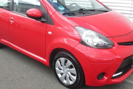 Toyota Aygo (X) 137.818 km 3.788 &euro; Köln 50933