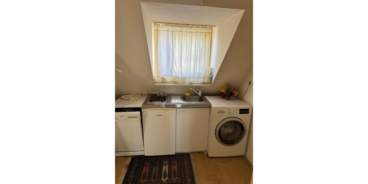 Dachgeschoßwohnung Kerpen Buir - 1 Zimmer, 38 m&sup2;, 450&euro; | Angebot:25656614