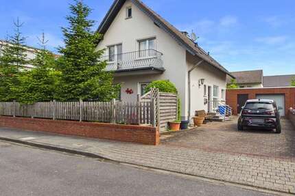 Haus Erftstadt-Bliesheim Bliesheim - 5 Zimmer, 124 m&sup2;, 395.000&euro; | Angebot:26563351