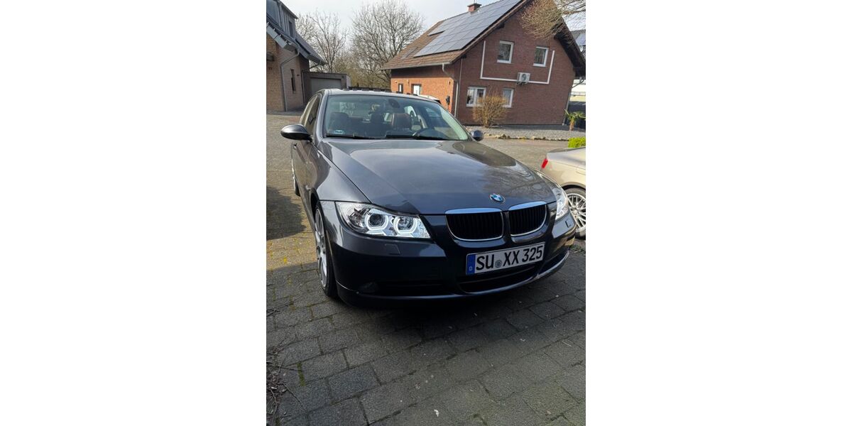 BMW 325 220.000 km 13.500 &euro; Troisdorf 53842