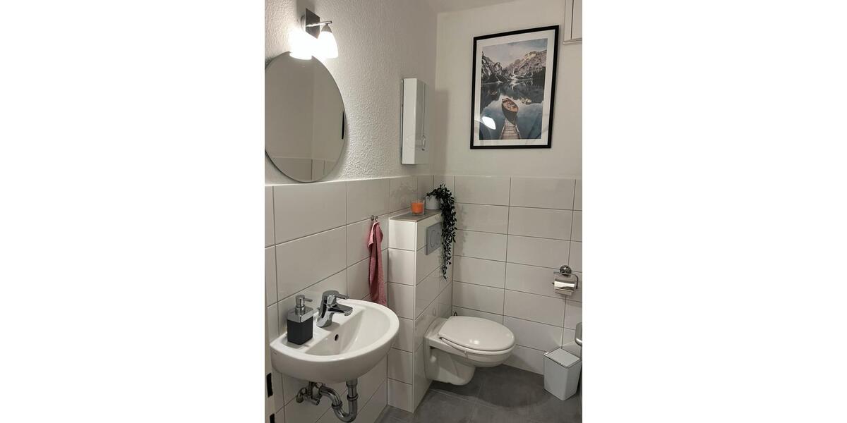 Etagenwohnung Bonn Beuel-Mitte - 2 Zimmer, 55 m&sup2;, 750&euro; | Angebot:25935296