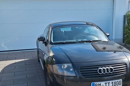 Audi TT 350.000 km 2.350 &euro; Huerth 50354