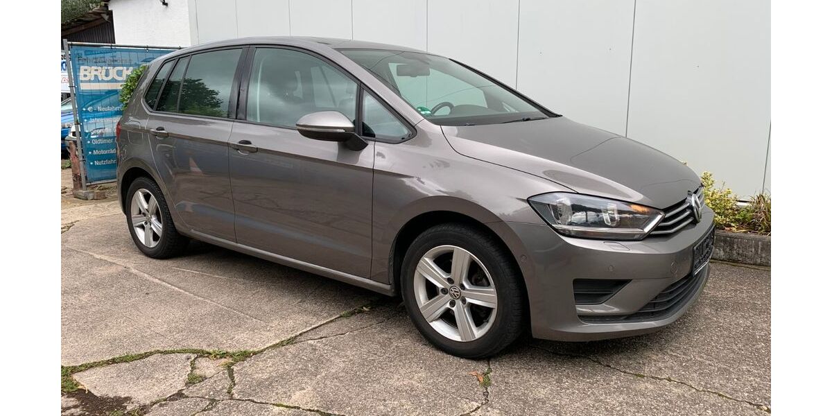 VW Golf Sportsvan 178.211 km 8.695 &euro; Köln 51107
