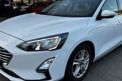 Ford Focus 60.076 km 13.450 &euro; Troisdorf (bei Köln) 53842