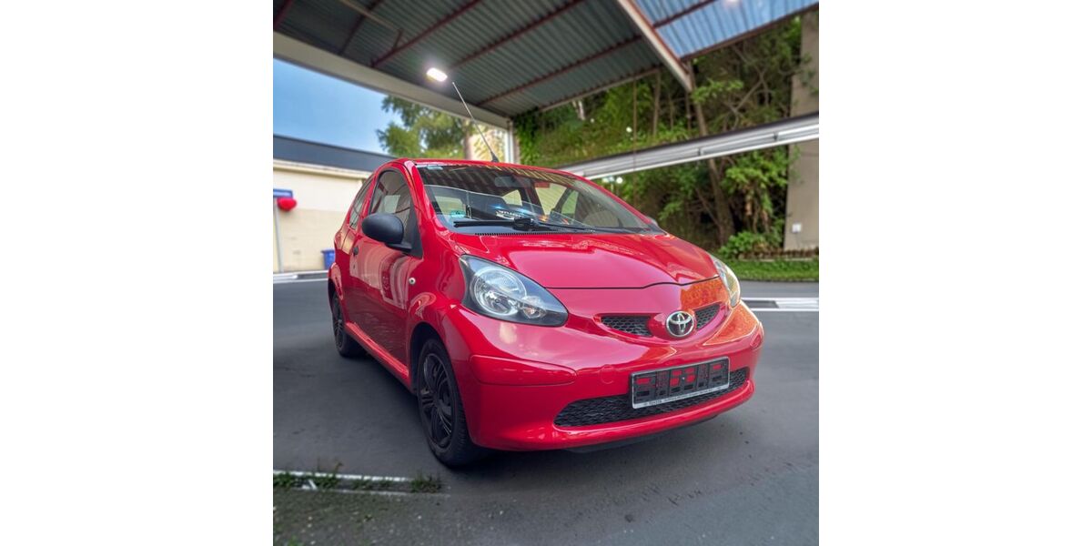 Toyota Aygo (X) 185.285 km 1.600 &euro; Kerpen 50169