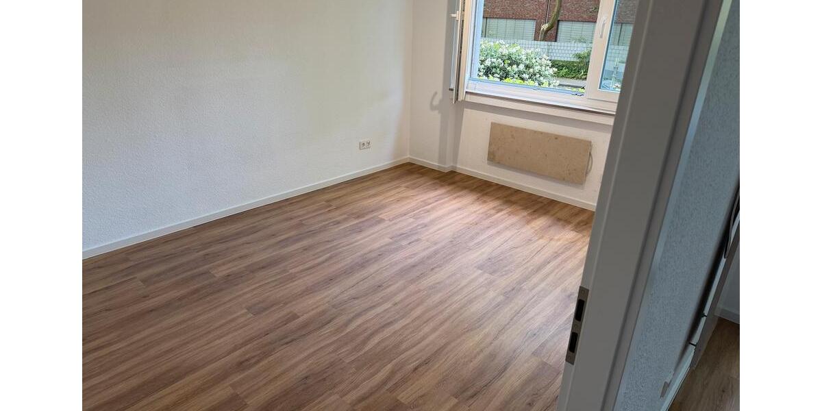 Erdgeschoßwohnung Köln Lindenthal - 3 Zimmer, 103 m&sup2;, 1.500&euro; | Angebot:26648881
