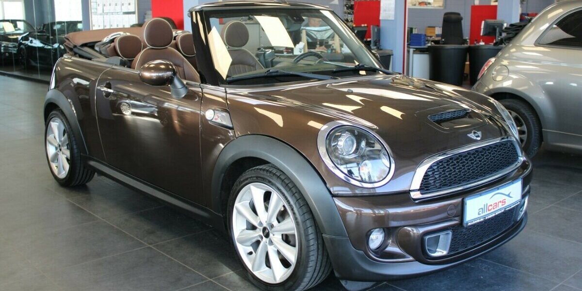 Mini Cooper SD Cabrio 116.426 km 11.980 &euro; Euskirchen 53881
