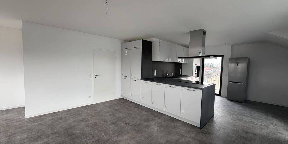 Etagenwohnung Sankt Augustin Hangelar - 2 Zimmer, 102 m&sup2;, 1.480&euro; | Angebot:26108266
