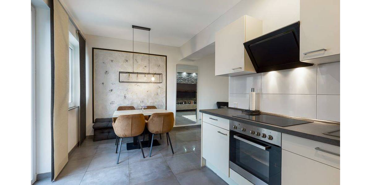 Mehrfamilienhaus, Wohnhaus Siegburg - 6 Zimmer, 237 m&sup2;, 592.000&euro; | Angebot:26043402