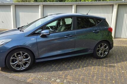 Ford Fiesta 84.000 km 10.500 &euro; Köln 51143