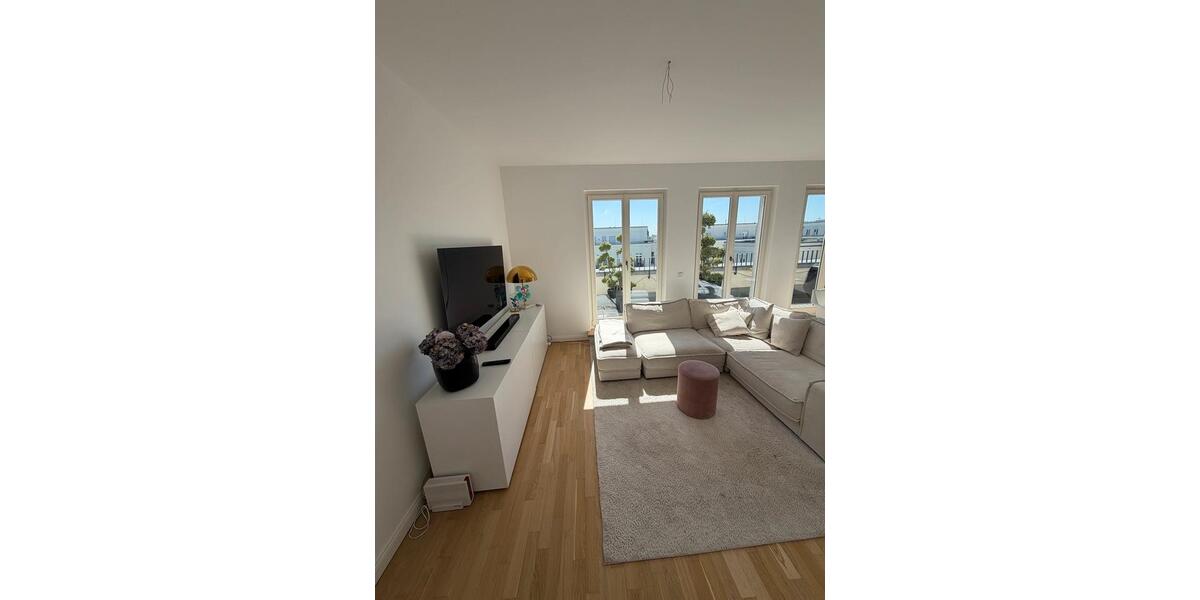 Einfamilienhaus Köln Rodenkirchen - 3.5 Zimmer, 180 m&sup2;, 4.000&euro; | Angebot:26512687