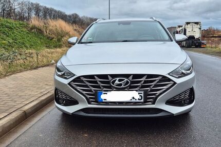 Hyundai i30 185.000 km 10.200 &euro; Bergheim 50129