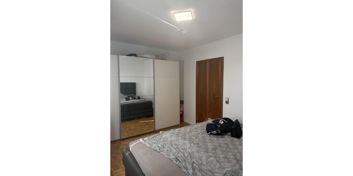 Etagenwohnung Wesseling - 3.5 Zimmer, 117 m&sup2;, 1.090&euro; | Angebot:25809450